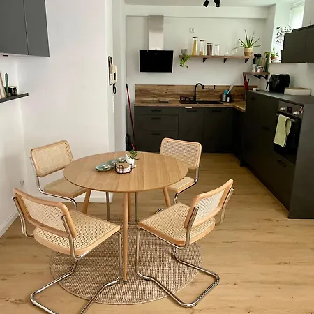 Naehe Gruga-messe Und Klinik!